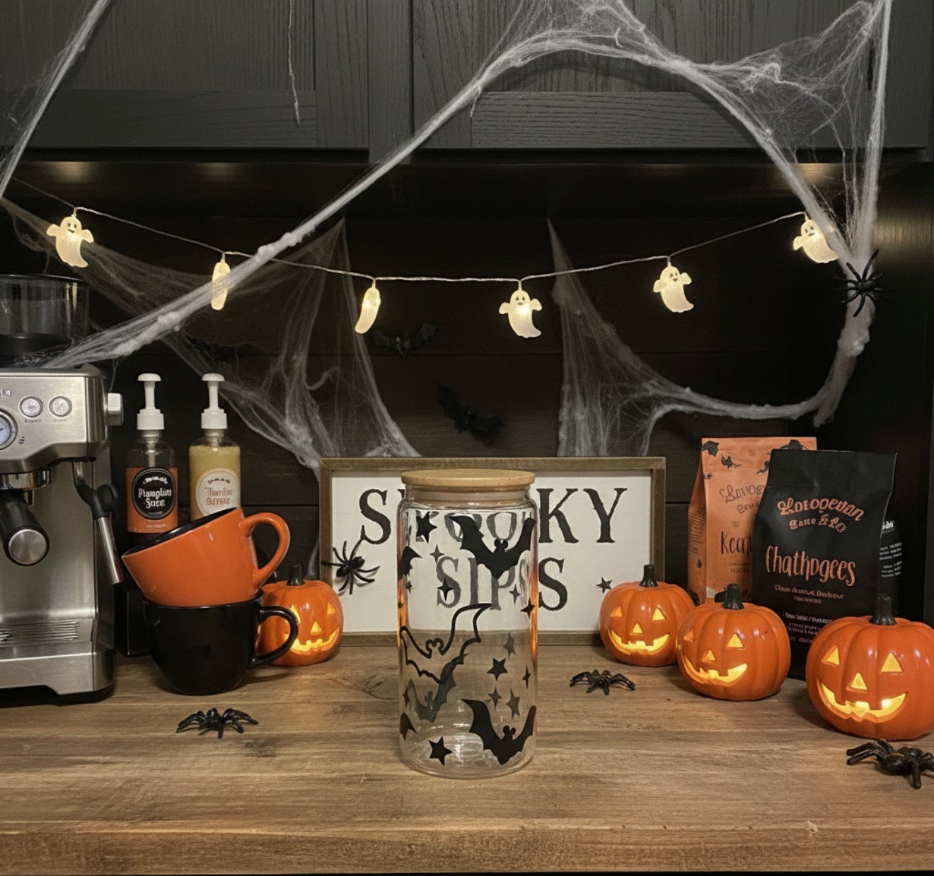 Spooky Bat Glass Tumbler with Bamboo Lid & Glass Straw